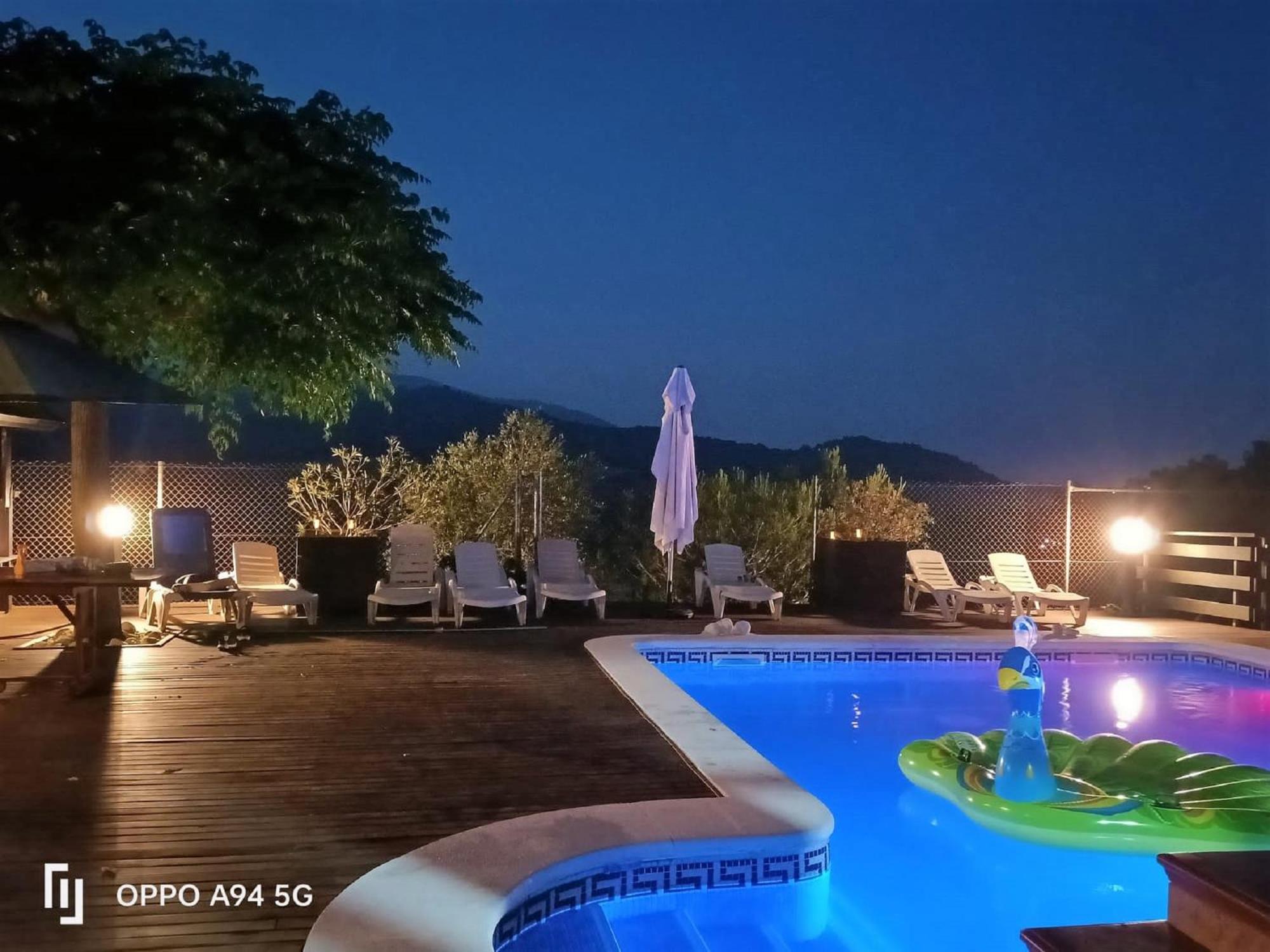 Villa Du Lac Speciale Pour Famille Avec Enfant Riudecanyes Eksteriør bilde