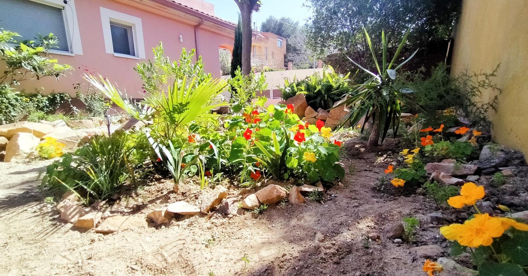 Villa Du Lac Speciale Pour Famille Avec Enfant Riudecanyes Eksteriør bilde