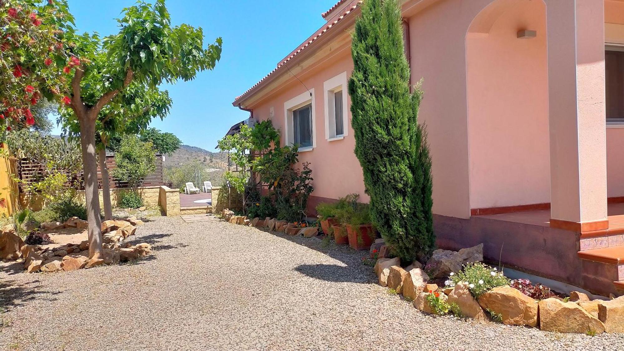 Villa Du Lac Speciale Pour Famille Avec Enfant Riudecanyes Eksteriør bilde
